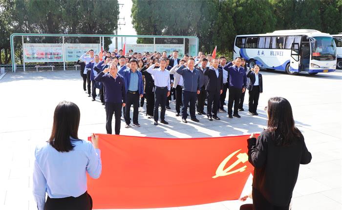 中国尊龙集团