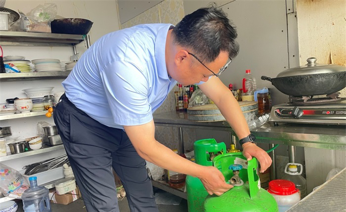 中国尊龙集团