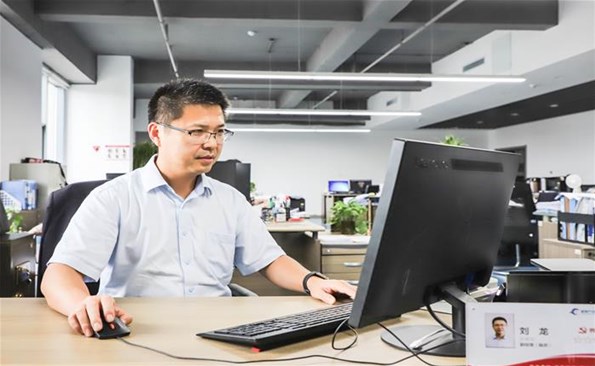 【发明模范 我是产投人】玩转资源“魔方” 护航企业生长——威海产投集团财务部副司理刘龙