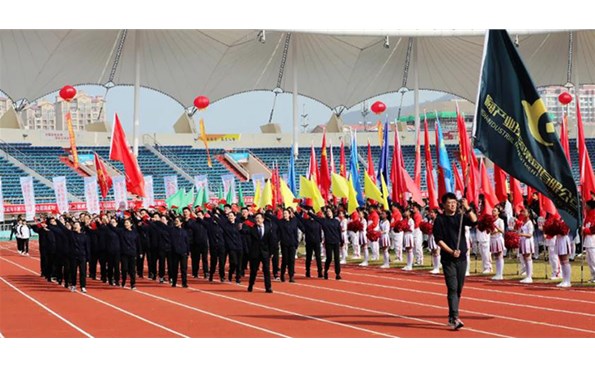 产投健儿市运会上展风范