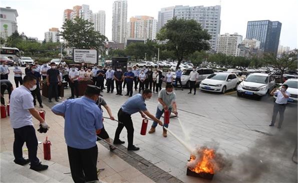【清静生产月】以练促防，威海产投集团开展清静生产应急演练